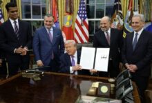 إدارة ترامب تعد أمرًا أمنيًا للذكاء الاصطناعي للوكالات الأمريكية