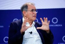 خبير النقد المشفر "روبيني" ينضم إلى طفرة التوكن عبر "الدولار التكنولوجي" على السلسلة