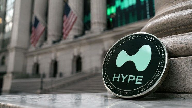 صناديق HYPE المتداولة تسحب 161 مليون دولار بهدوء في شهر واحد بينما تشتري وول ستريت رهان البورصة على السلسلة