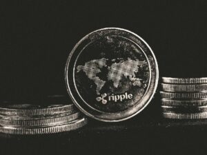سحوبات XRP من بينانس تسجل أعلى مستوى سنوي، بينما تصل الإيداعات إلى أدنى مستوى لها في عام—ما المعنى؟