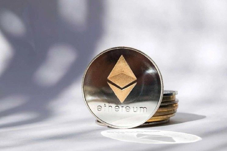 انخفاض الفائدة المفتوحة على الإيثريوم إلى أدنى مستوى في 4 أشهر