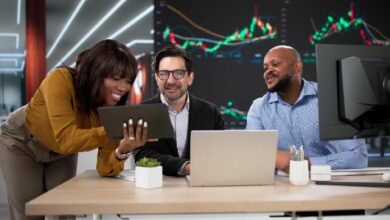 إيثريوم تواجه مخاطر هبوطية جديدة مع تضاعف مخاوف الفيدرالي وتراجع المعنويات السوقية