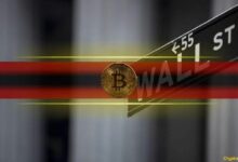 هل انهيار البيتكوين بنسبة 60% لا يزال محتملاً؟ محلل يشير إلى وول ستريت