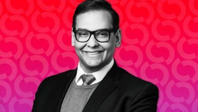 جورج سانتوس يُحال إلى وزارة العدل وهيئة تداول السلع بسبب تداولات "حالة الاتحاد" عبر كالشي: تقرير