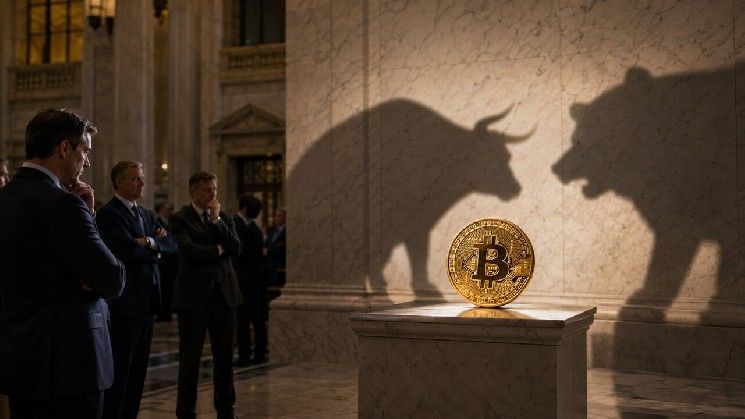 وول ستريت لا تزال تتوقع وصول البيتكوين إلى 100,000 دولار، لكن السوق بدأت تشك في ذلك