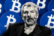 هل باعت ستراتيجي المزيد من البيتكوين الأسبوع الماضي؟ منشور سايلور "32؟" يثير المخاوف