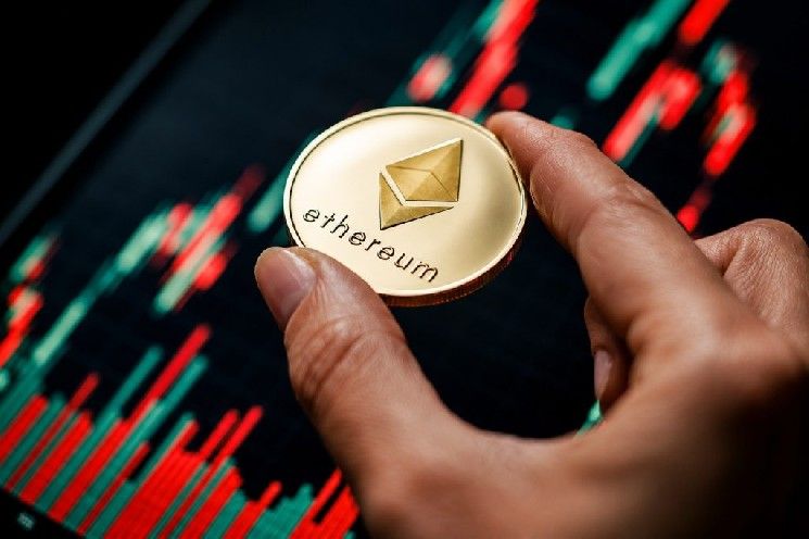 محلل خبير يحدد هدف 1,060 دولارًا لإيثريوم (ETH) ويتوقع ما قد يحدث بعد ذلك