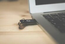 مايكروسوفت تكتشف برمجية خبيثة تختطف محافظ العملات الرقمية وتنتشر عبر أقراص USB
