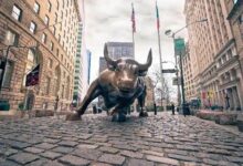 فيڊيليتي تدخل سباق احتياطي العملات المستقرة بقيمة 320 مليار دولار بصندوق استثماري جديد