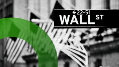 بيتكوين يختبر أدنى مستوى في أسبوعين عند 62 ألف دولار مع تذبذب أسهم التكنولوجيا في وول ستريت