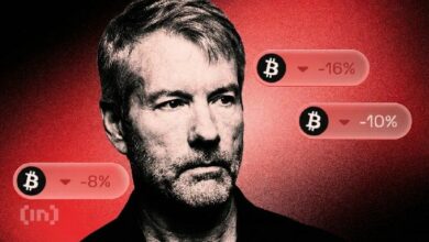 STRC ينخفض دون 97 دولارًا مع أحدث بيع للبيتكوين يُهدد "محرك رأس المال" لـ MicroStrategy