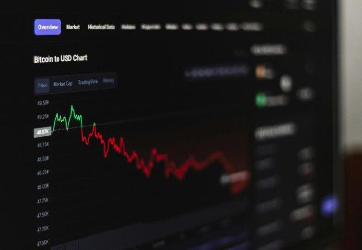 بيع ضخم بقيمة 1.26 مليار دولار لصندوق IBIT من BlackRock يُرجح خروج مستثمر كبير بسرعة
