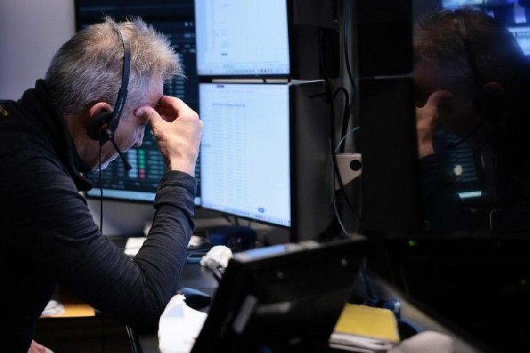 عنوان بيتكوين لا ينهار بسبب سايلور، بل يفقد زخم المضاربة