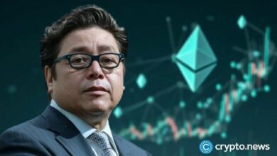 "توم لي يشعل آمال صعود بتماين بدفع من مؤشر راسل 1000"