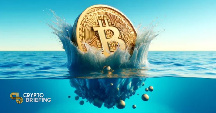 انخفاض مفاجئ للبيتكوين دون 62 ألف دولار يمحو 1.8 مليار دولار من الرهانات ذات الرافعة المالية