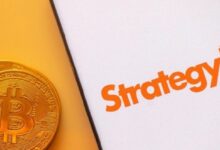 grayscale يحذر: استراتيجية الشراء قد تعجز عن مواكبة البيتكوين