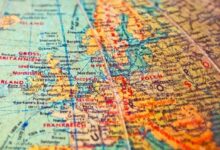 أوروبا: الحواجز التنظيمية العالية قد تشعل موجة جديدة من الاندماجات والاستحواذات في صناعة الكريبتو