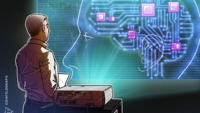 بيتكوين يخترق حاجز 63 ألف دولار مع امتداد انهيار أسهم الرقائق الآسيوية إلى وول ستريت