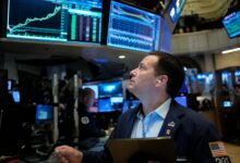 ناسداك يرتفع مع انخفاض التضخم ومخاوف الفيدرالي، وIBM تهوي بسبب توقعات ضعيفة