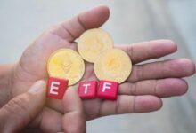 بلاك روك وفانيك تقودان تدفق 90 مليون دولار لصناديق بيتكوين المتداولة مع أول أسبوع إيجابي منذ مايو