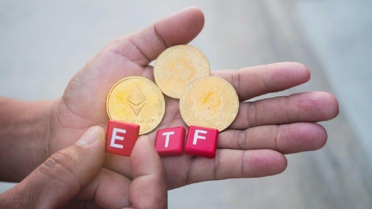 بلاك روك وفانيك تقودان تدفق 90 مليون دولار لصناديق بيتكوين المتداولة مع أول أسبوع إيجابي منذ مايو