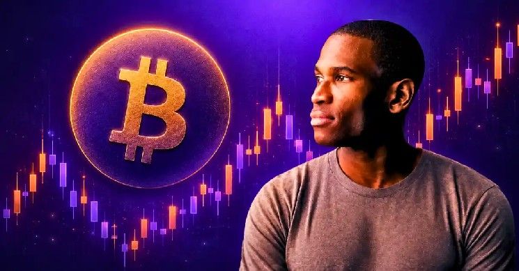 آرثر هايز يشرح سبب بقاء البيتكوين عالقًا رغم طباعة النقود