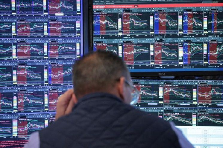 محللون يتوقعون سعر بيتكوين بين 300,000 و500,000 دولار بحلول 2029.. الحسابات تقول لا