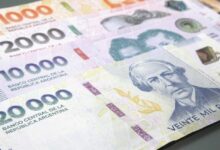 المجموعات المصرفية الأرجنتينية تطور عملات مستقرة بالبيزو سراً للسوق المؤسسي