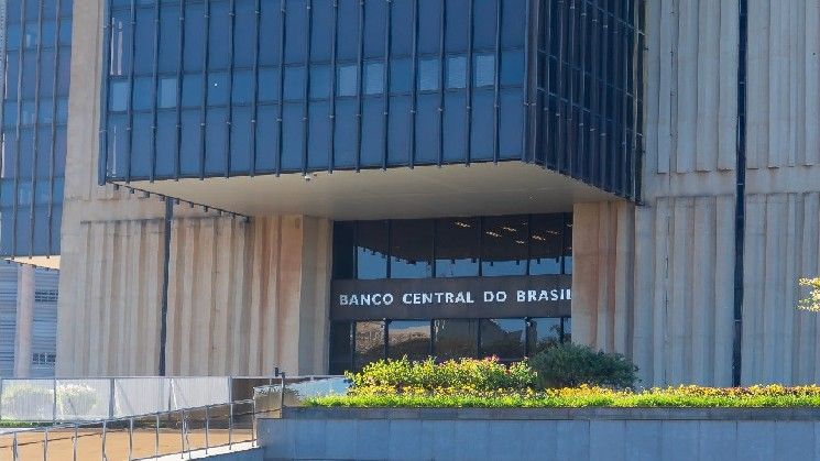 العملات المستقرة تتفوق على بيتكوين في البرازيل مع وصول الطلب إلى 14.68 مليار دولار