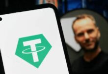 تراجع مستقر العملات المستقرة: اختفاء 12 مليار دولار في شهرين بينما تواصل تيثر صمودها