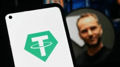 تراجع مستقر العملات المستقرة: اختفاء 12 مليار دولار في شهرين بينما تواصل تيثر صمودها