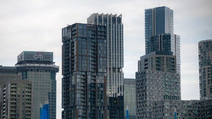 **إيثينا تتعاون مع كومينو لإطلاق عملة USDtb المدعومة من بلاك روك**