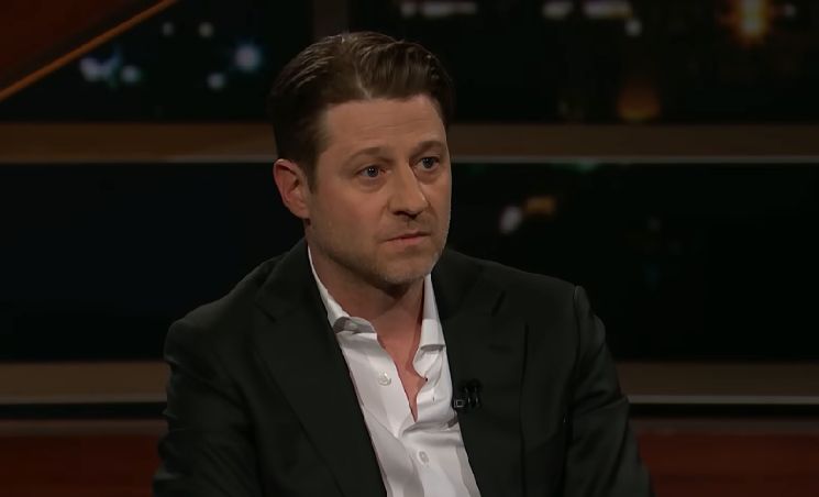 نجم "The O.C." يضغط ضد مشروع قانون كريبتو رئيسي
