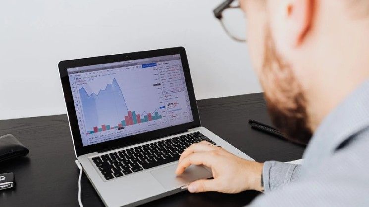 تحديث Aave حول إيداعات V4 — ماذا يعني ذلك لطلب DeFi