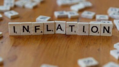 تضخم المستهلكين في الولايات المتحدة يتراجع 0.4% في يونيو، مما قد يخفف الضغط نحو رفع الفائدة