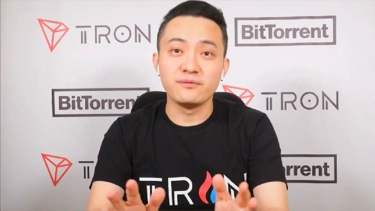 FTX يتهم جاستن صن بسحب 10 ملايين دولار من البيتكوين من منصة Poloniex