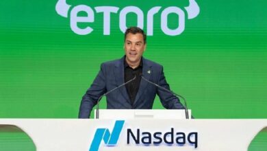 eToro تستثمر في منصة المشتقات على السلسلة Extended مع تسارع الوسطاء نحو التمويل اللامركزي