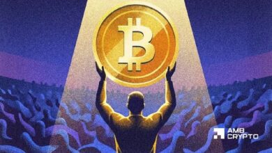 بيتكوين يصعد إلى 65 ألف دولار، لكن حاملي المدى الطويل يطلقون إشارة تحذيرية