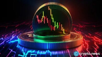 كوسبي يوقف التداول بعد انخفاض بنسبة 8%