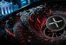 **خسارة 700 مليون دولار في رهانات XRP الآجلة مع بناء XRPL لقناة مؤسسية بـ4 مليارات دولار**