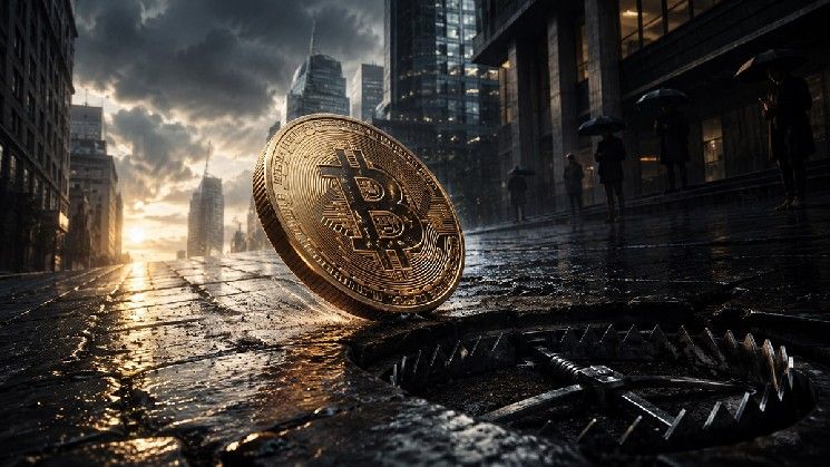 تجمّع البيتكوين في عطلة نهاية الأسبوع يواجه فخّ 66 ألف دولار بينما لا يزال المتداولون يتحوطون لانخفاض آخر