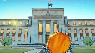 المحللون: العملات الرقمية قد تستفيد إذا تدخل الاحتياطي الفيدرالي لدعم سوق الأسهم الأمريكية