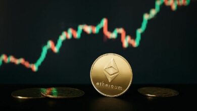 توقعات سعر إيثريوم: ETH يستهدف اختراق 2000 دولار مع تعزيز تدفقات صناديق الاستثمار المتداولة للزخم