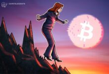 تراجع سعر البيتكوين مع هبوط الأسهم الأمريكية وسط خسائر ميكرون التي تتجاوز 30%