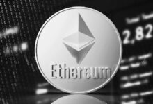 حيتان الإيثيريوم تسحب ETH من البورصات.. إليك السبب