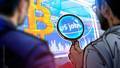 بيتكوين يقترب من 65.3 ألف دولار مع تباطؤ أرقام الوظائف الأمريكية وتراجع توقعات خفض الفائدة