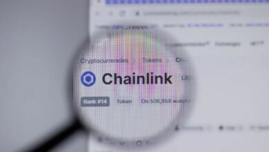 حوت Chainlink يكسر سلسلة شراء استمرت شهرًا بتحرك 9.2 مليون دولار إلى Coinbase