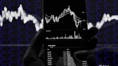 أسهم العملات المشفرة تقفز بقوة مع ارتفاع ستراتيجي 12% وكوينبيس 9%