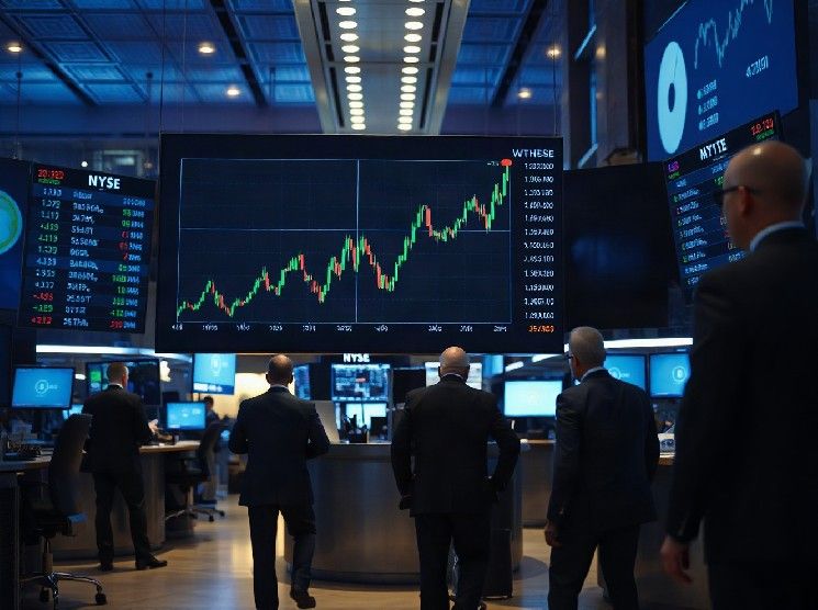 بانتيرا كابيتال ترصد تحولًا في مراكز بيتكوين مع كسر السعر للمتوسط المتحرك الرئيسي