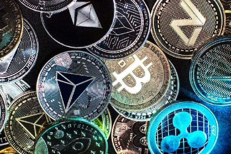 «كل ما دون البيتكوين ميت»؟ لا، راقبوا ETH وSOL، كما يقول خبراء الصناعة